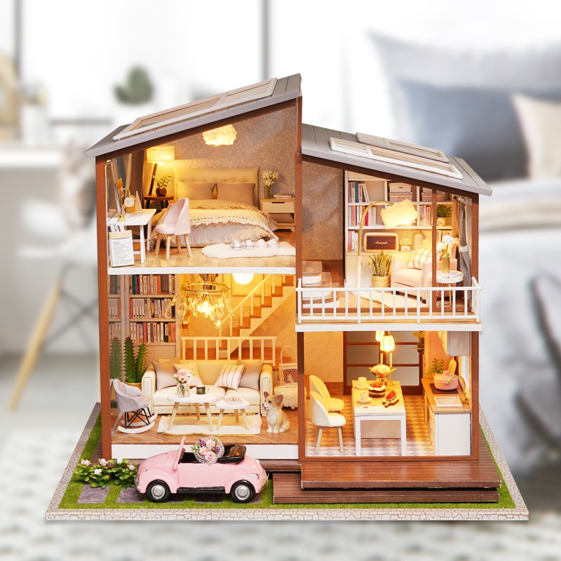 huge dollhouse