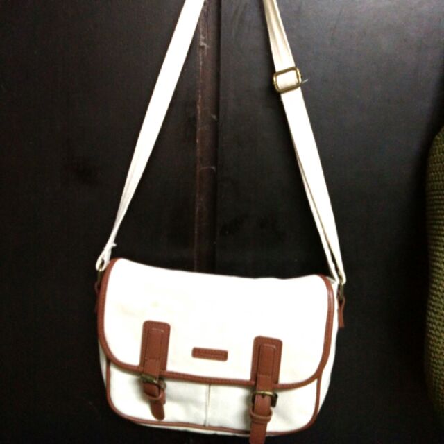 padini sling bag