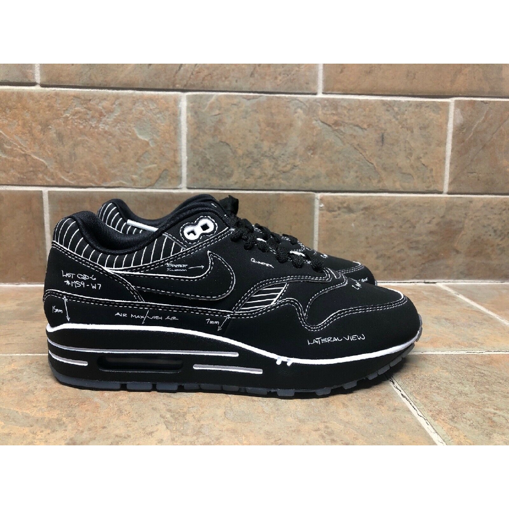 nike sketch to shelf black