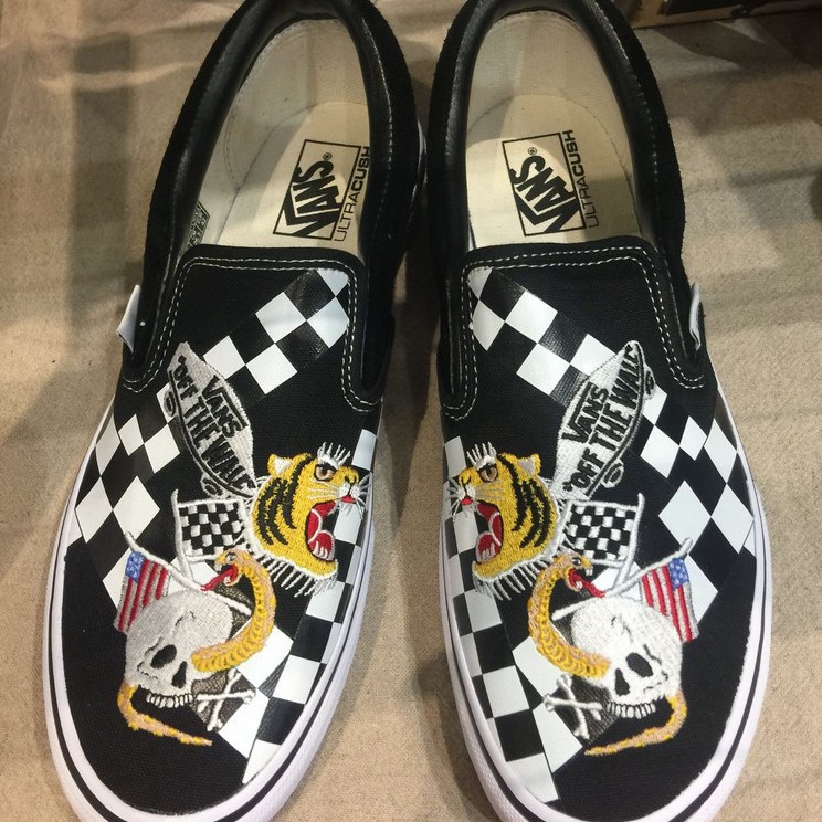 vans slip on shopee