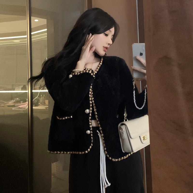 ✴✳Xiaoxiang Style Jacket Autumn Winter 2022 New Ladies Classy Imitation Hippocampus Long-Sleeved Single-Breasted Round Neck Top Women's Trendy