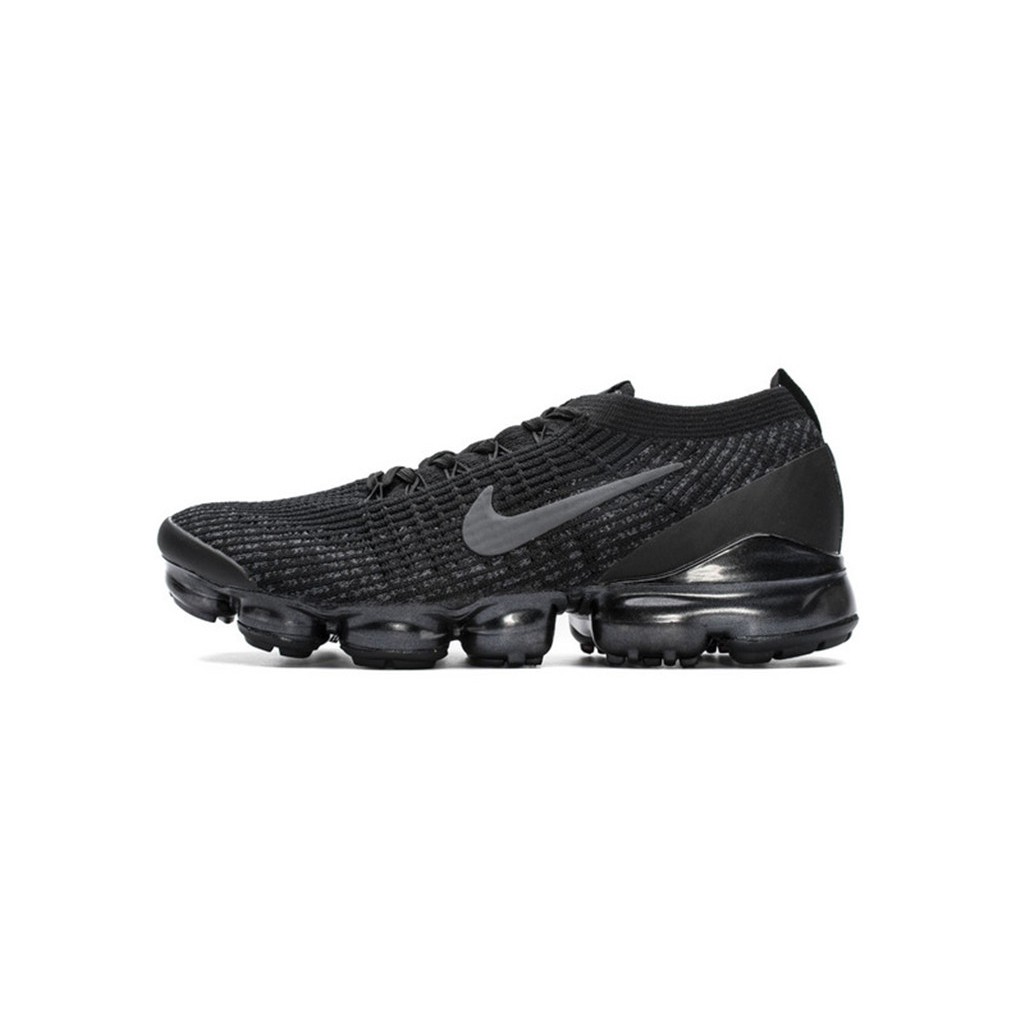 all black vapormax flyknit 3