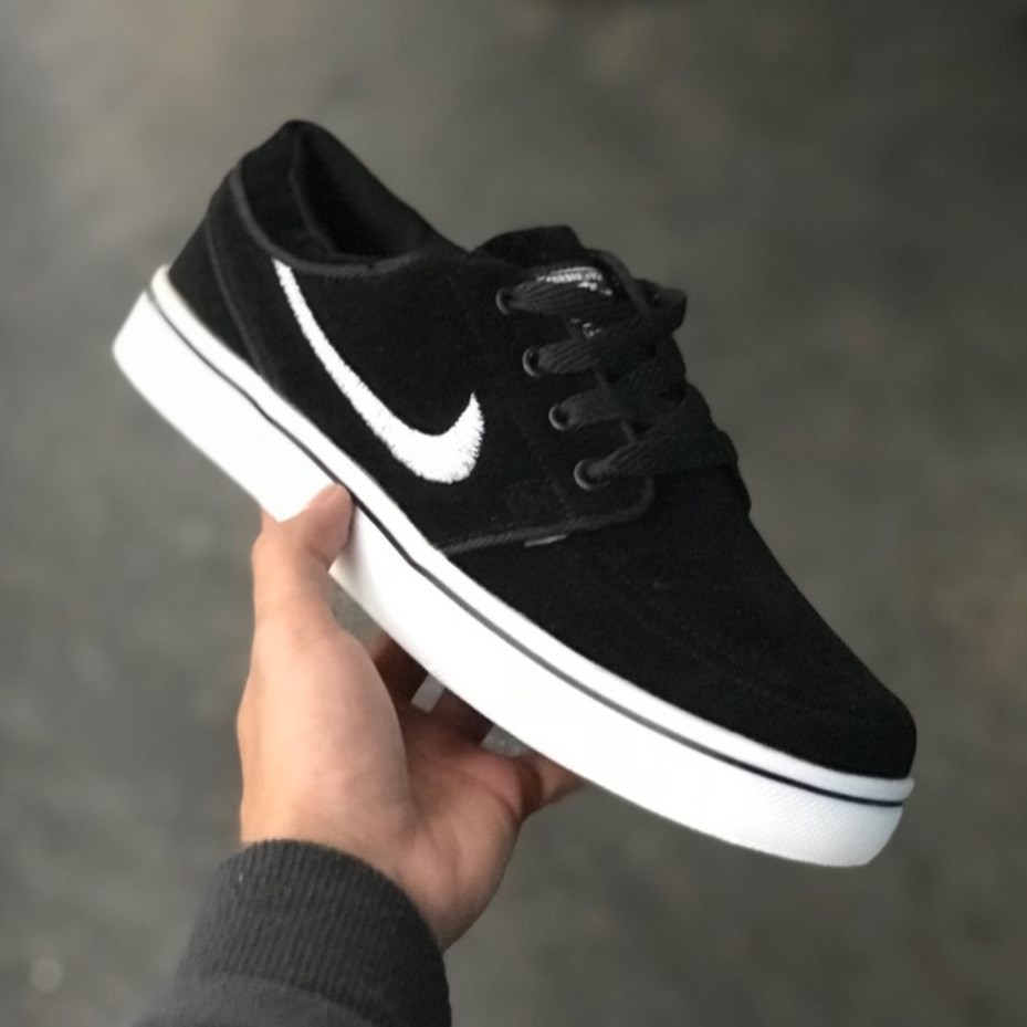 nike janoski black and white