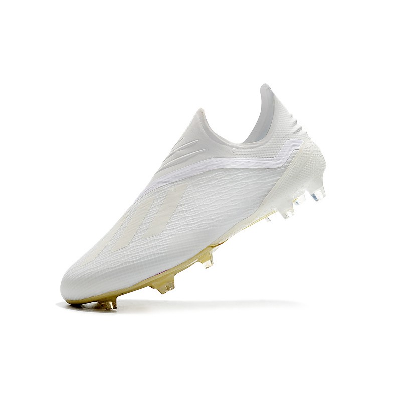 soccer cleats without laces