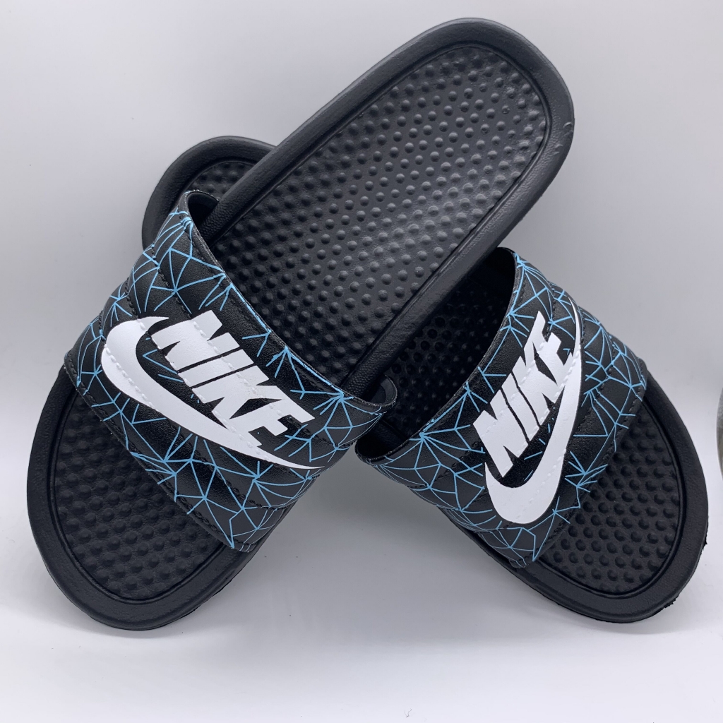 nike casual slippers