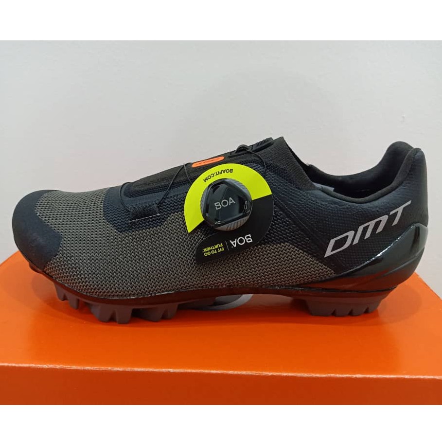 DMT KM4 - XC/Marathon (Size 42)  Shopee Malaysia