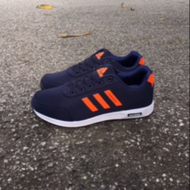 kasut sport adidas