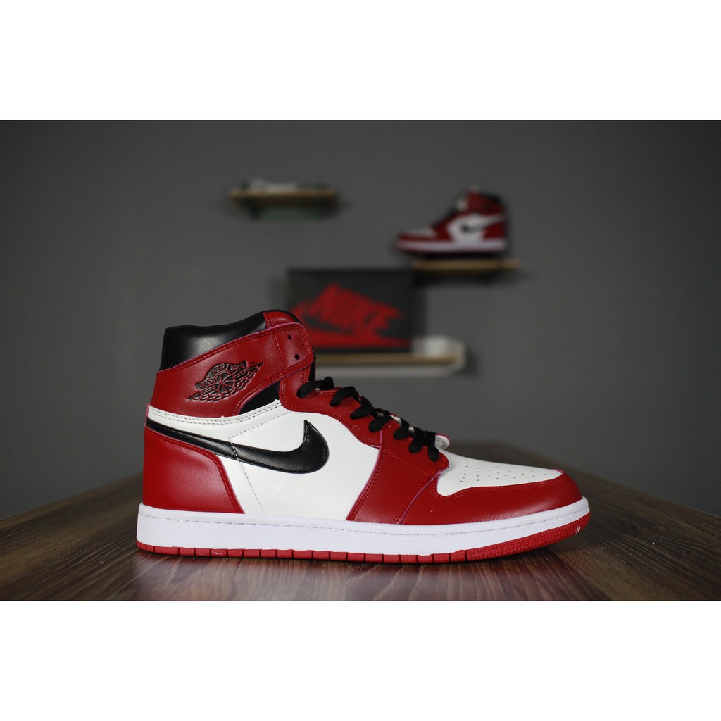 aj 1 red white