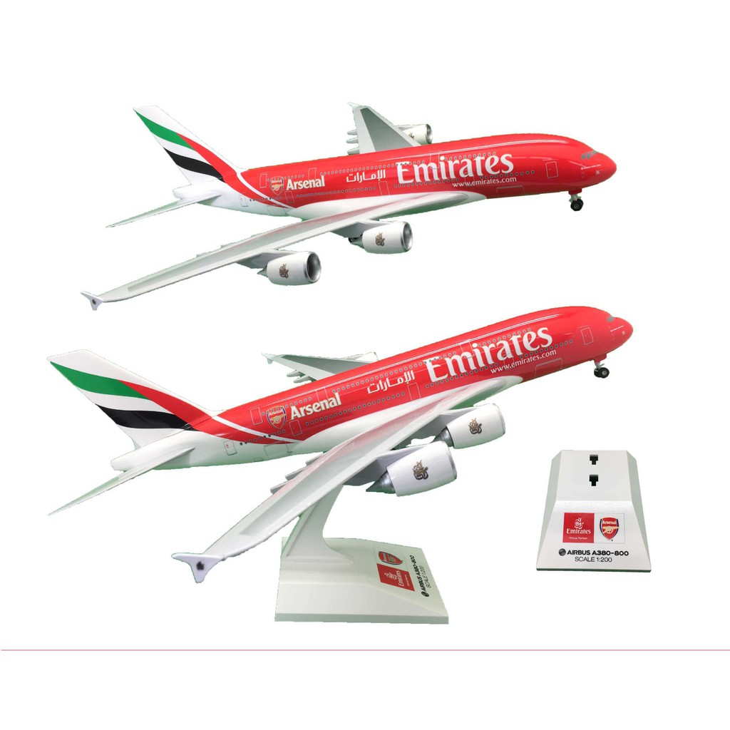 emirates toy airplane