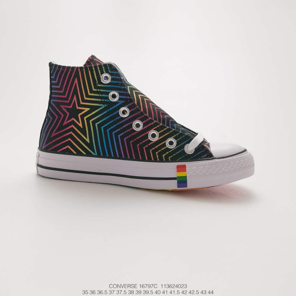 chuck taylor queen of hearts