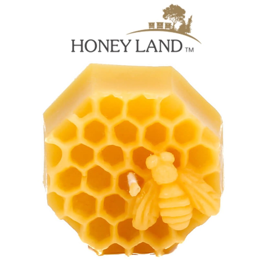 Honey Land Beeswax Bee On Honeycomb Candle (40g)