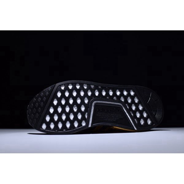 versace x adidas nmd r1 black gold