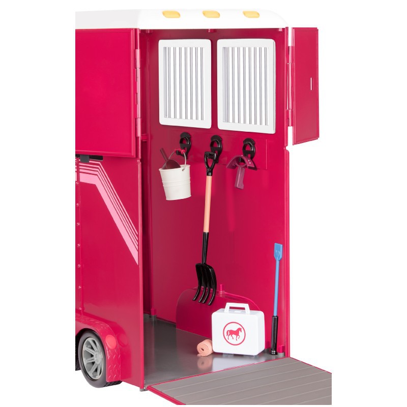 mane attraction horse trailer