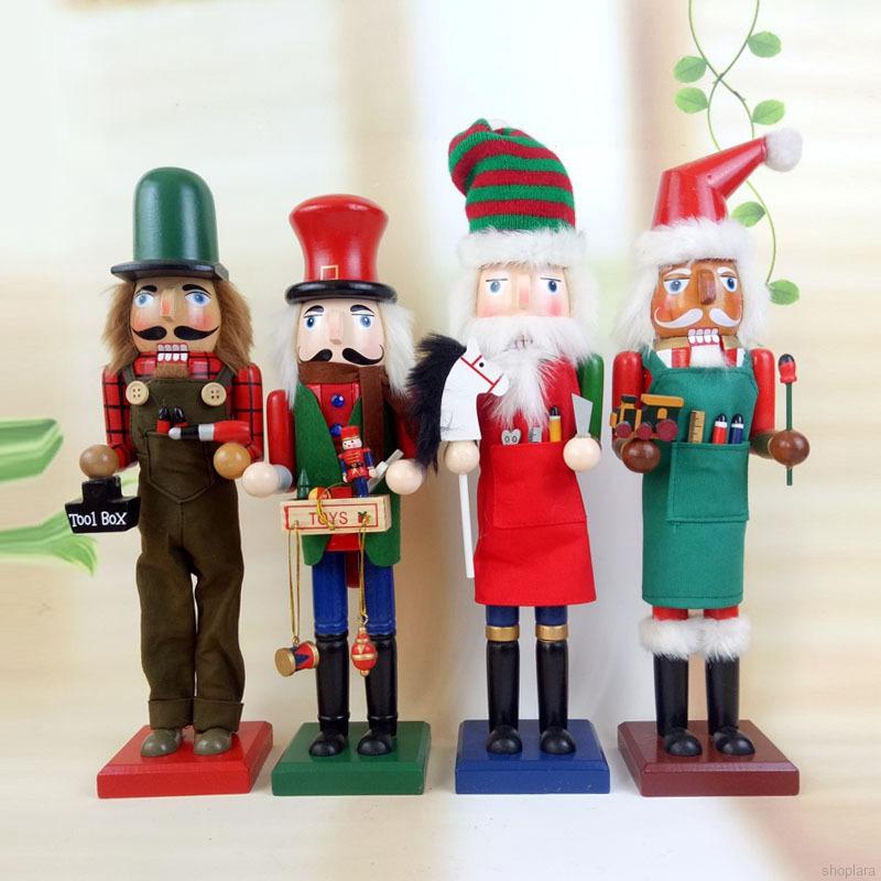 christmas nut crackers