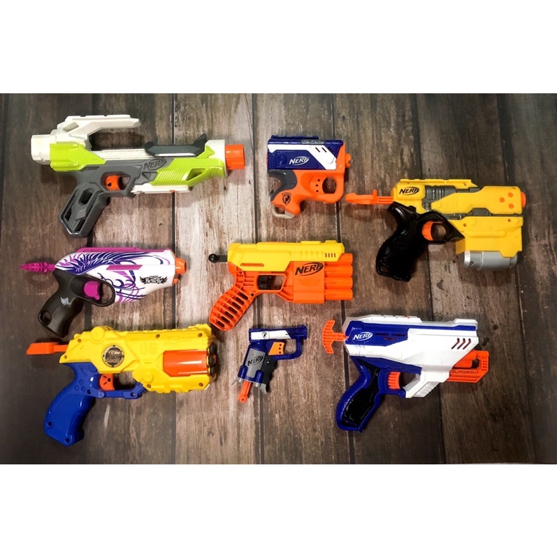 nerf gun [serious?] Nerf 20+ toy pistol blasters for kids assorted ...