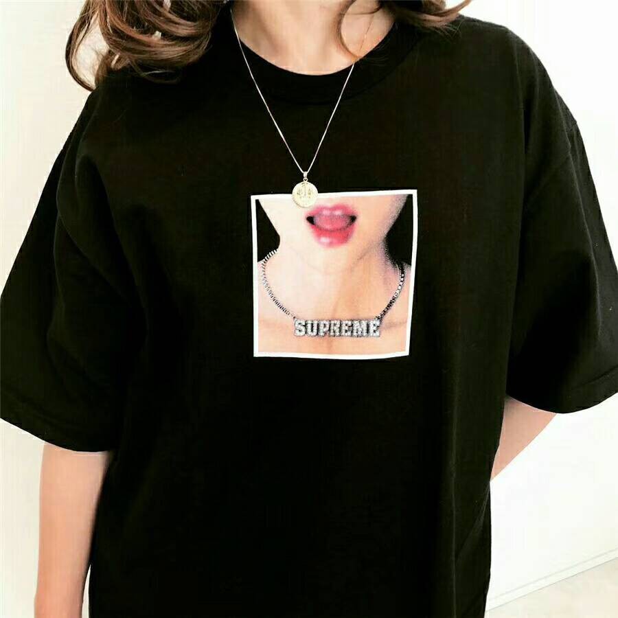 supreme necklace tee
