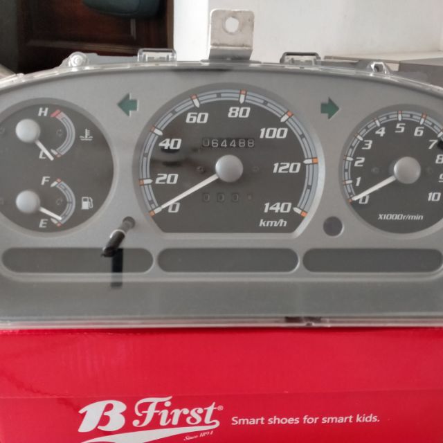 Meter manual kembara kancil L5 lampu led Oren . Shopee Malaysia