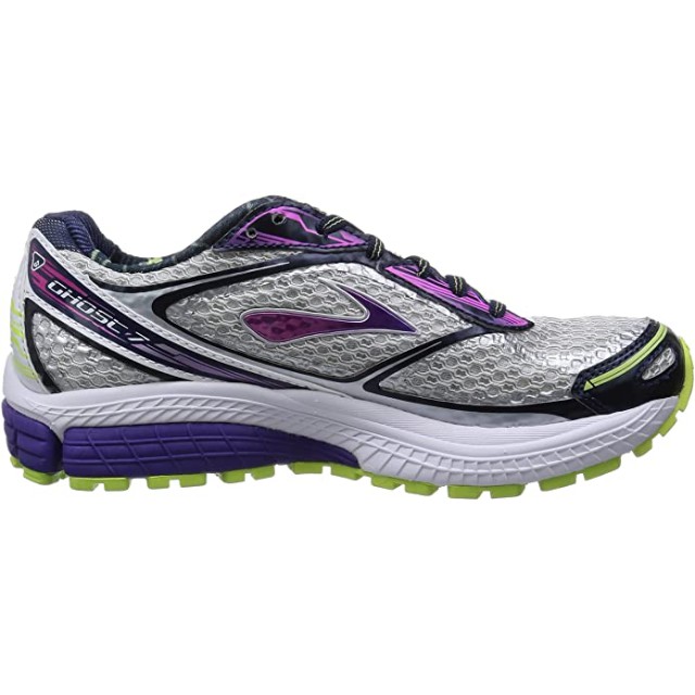 brooks running shoes defective