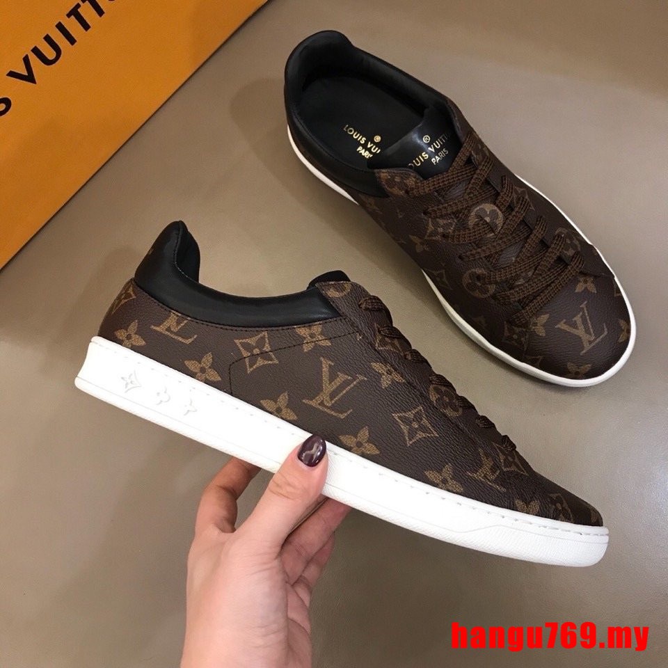 monogram louis vuitton sneakers