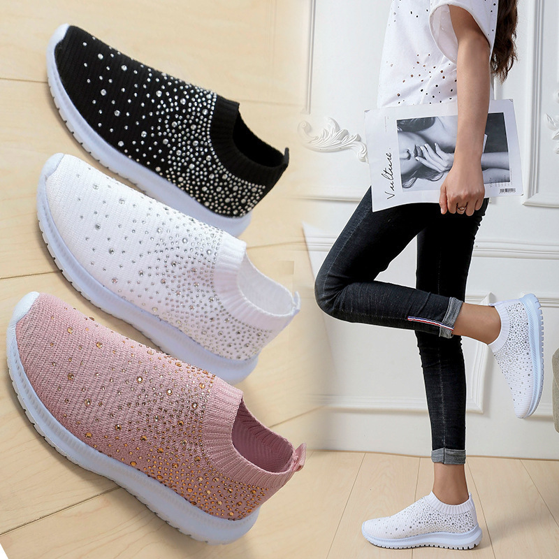 low heel walking shoes