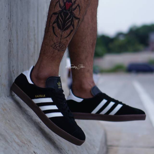 adidas gazelle gum sole men's