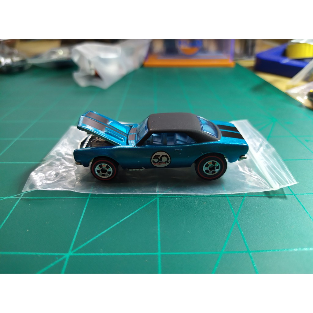 hot-wheels-67-camaro-50th-anniversary-shopee-malaysia