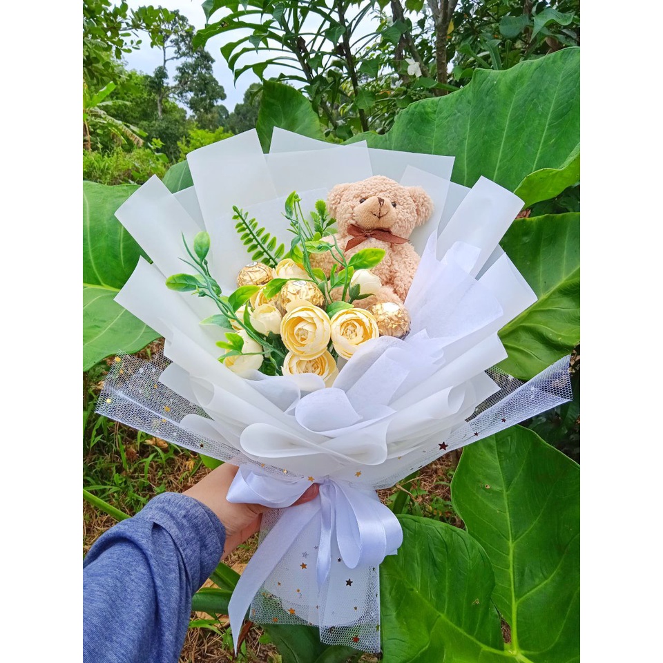 FLOWER BOUQUET BIRTHDAY GIFT ANNIVERSARY GRADUATION WEDDING Shopee