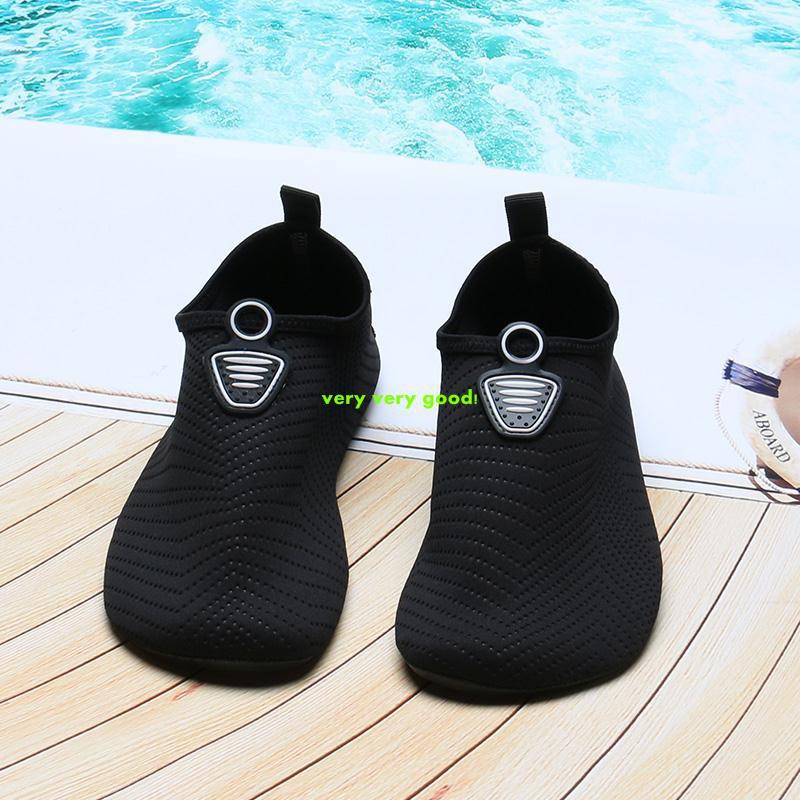 decathlon diving shoes