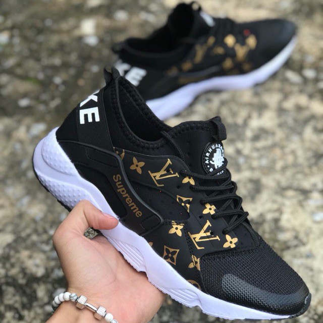 nike air huarache lv supreme