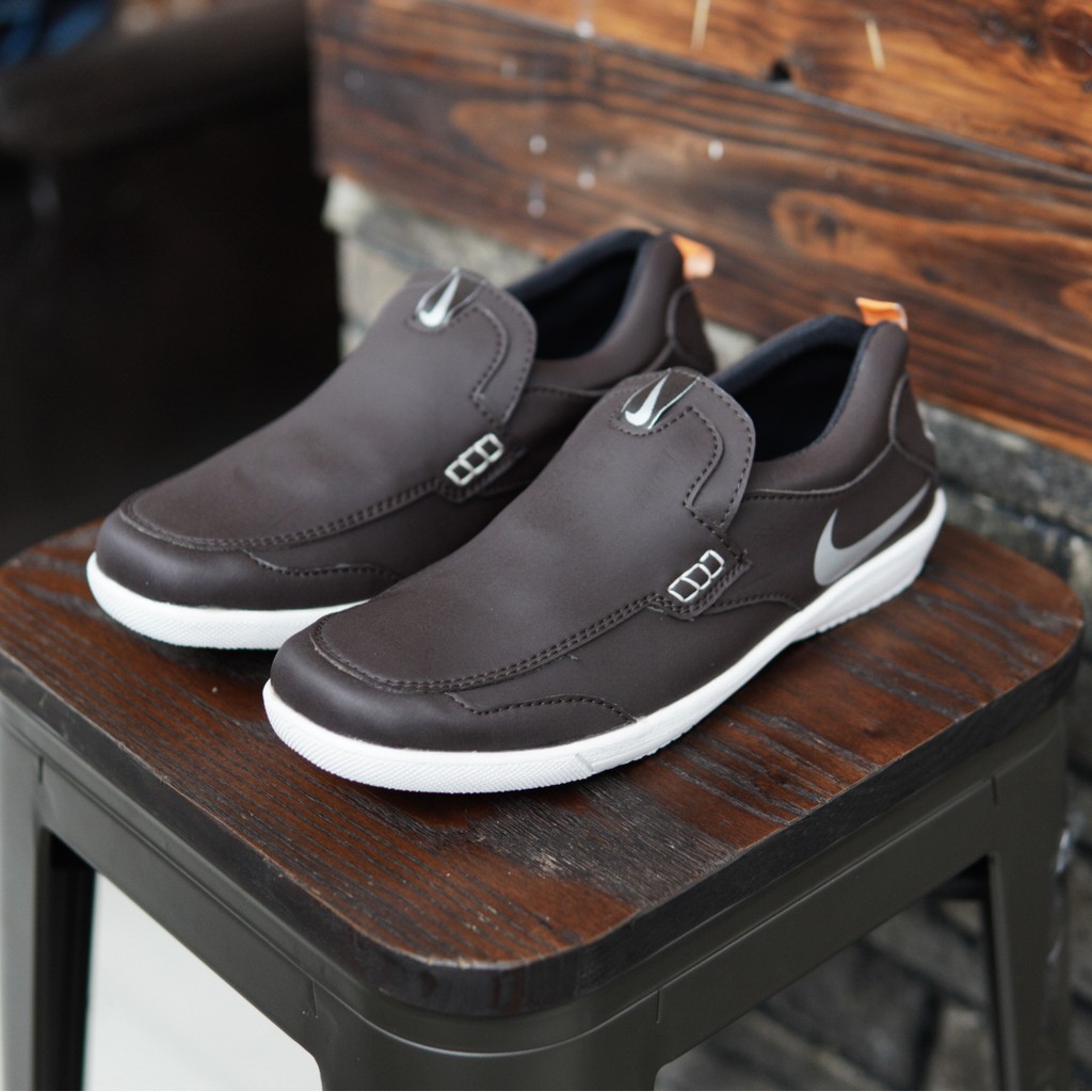 best selling casual shoes