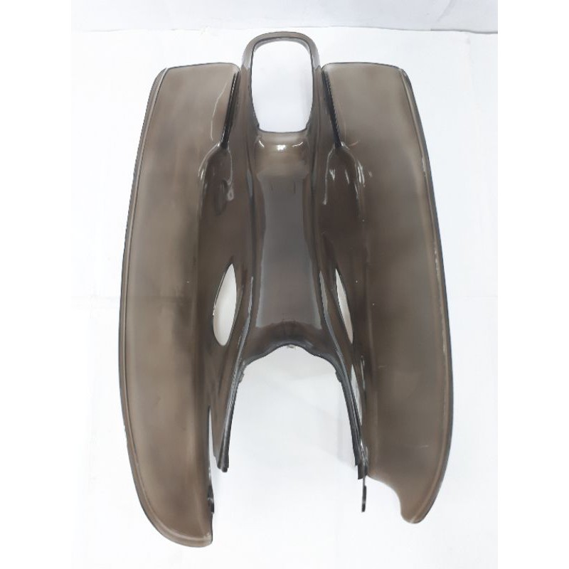 HONDA GBO C70 FRONT LEG SHIELD TINTED BLACK HONDA PETAK