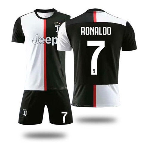 cristiano ronaldo new juventus jersey