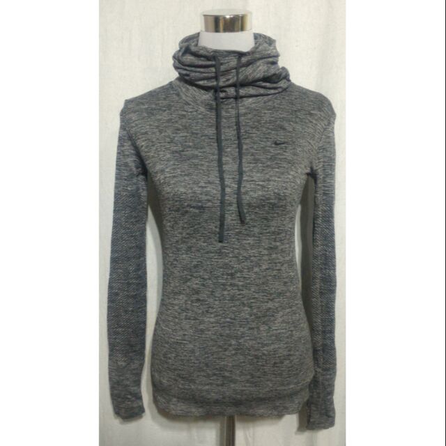 nike turtleneck sweatshirt