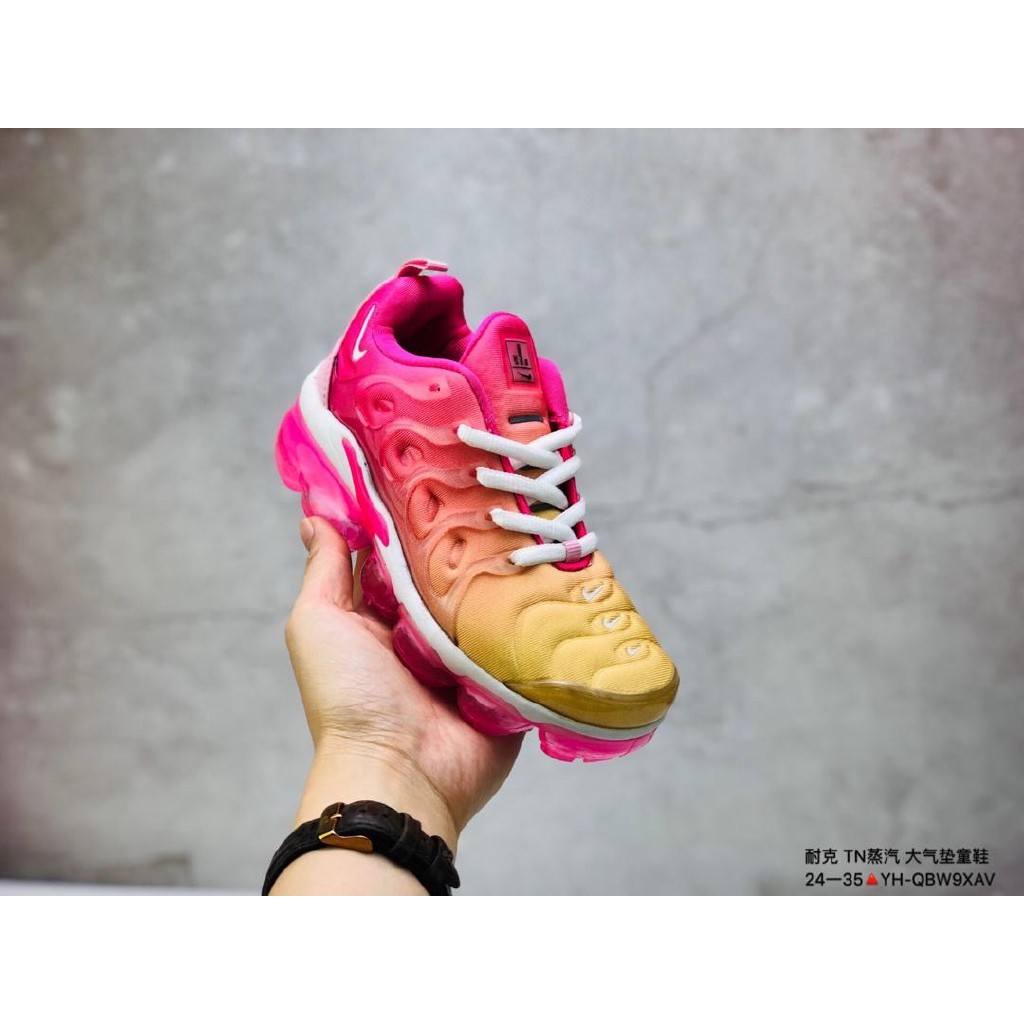 vapormax girls pink