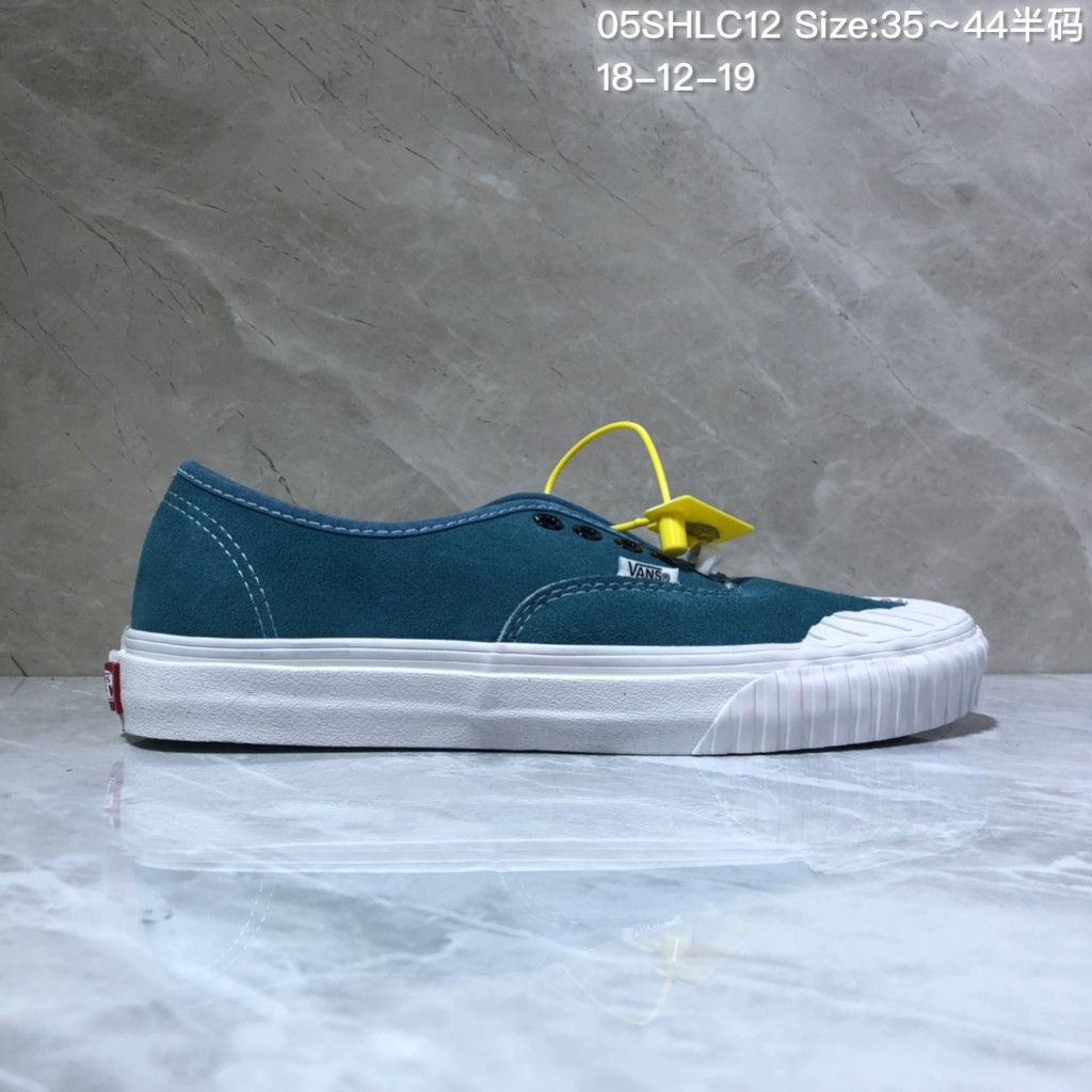 vulcanized shoes vans