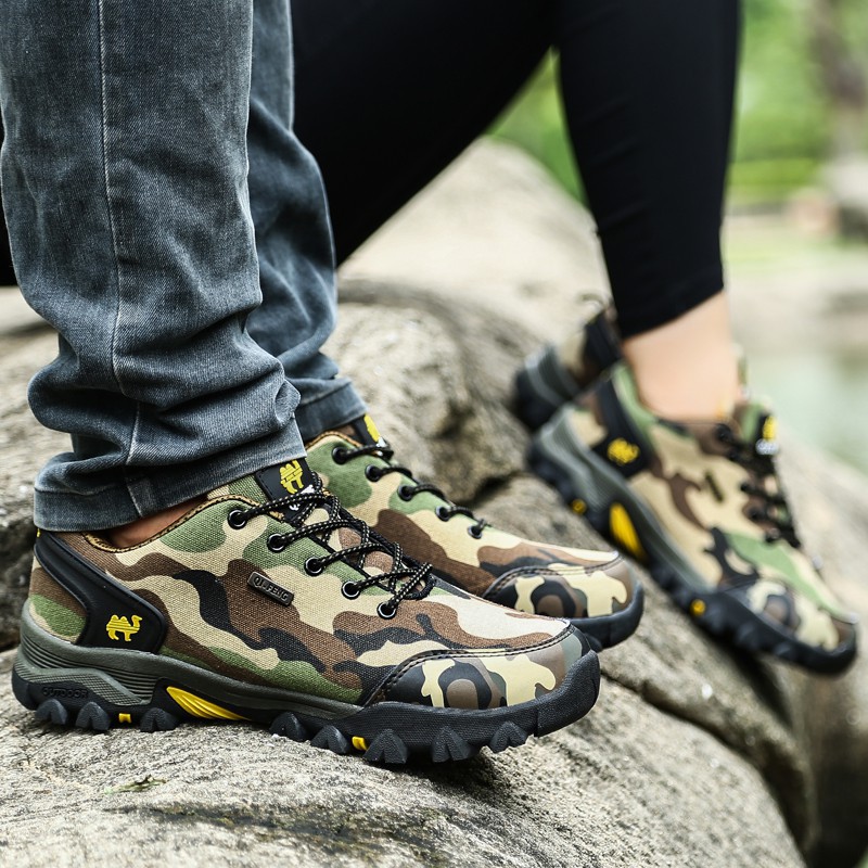 breathable hiking shoes womens