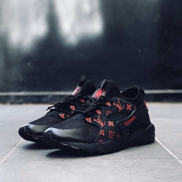 Louis vuitton cheap supreme nike huarache