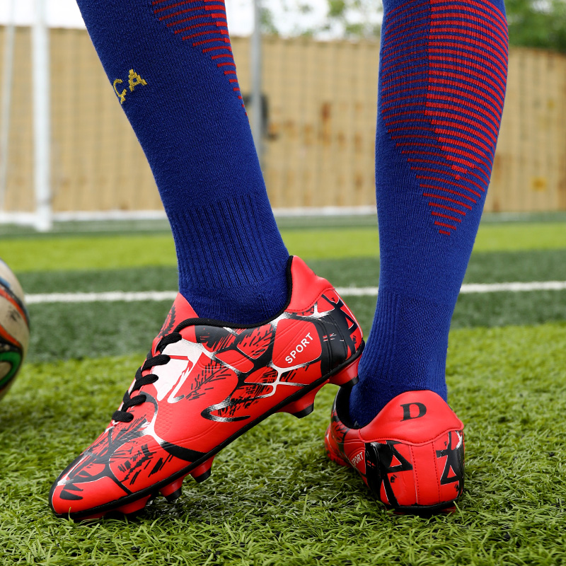 Plus Size 31-45 Kasut Sukan Sepatu Bola Sepak Sepatu Lelaki Kids  Soccer/Football Shoes futsal shoes Kasut bola sepak ka