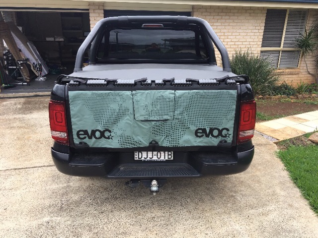 evoc tailgate pad