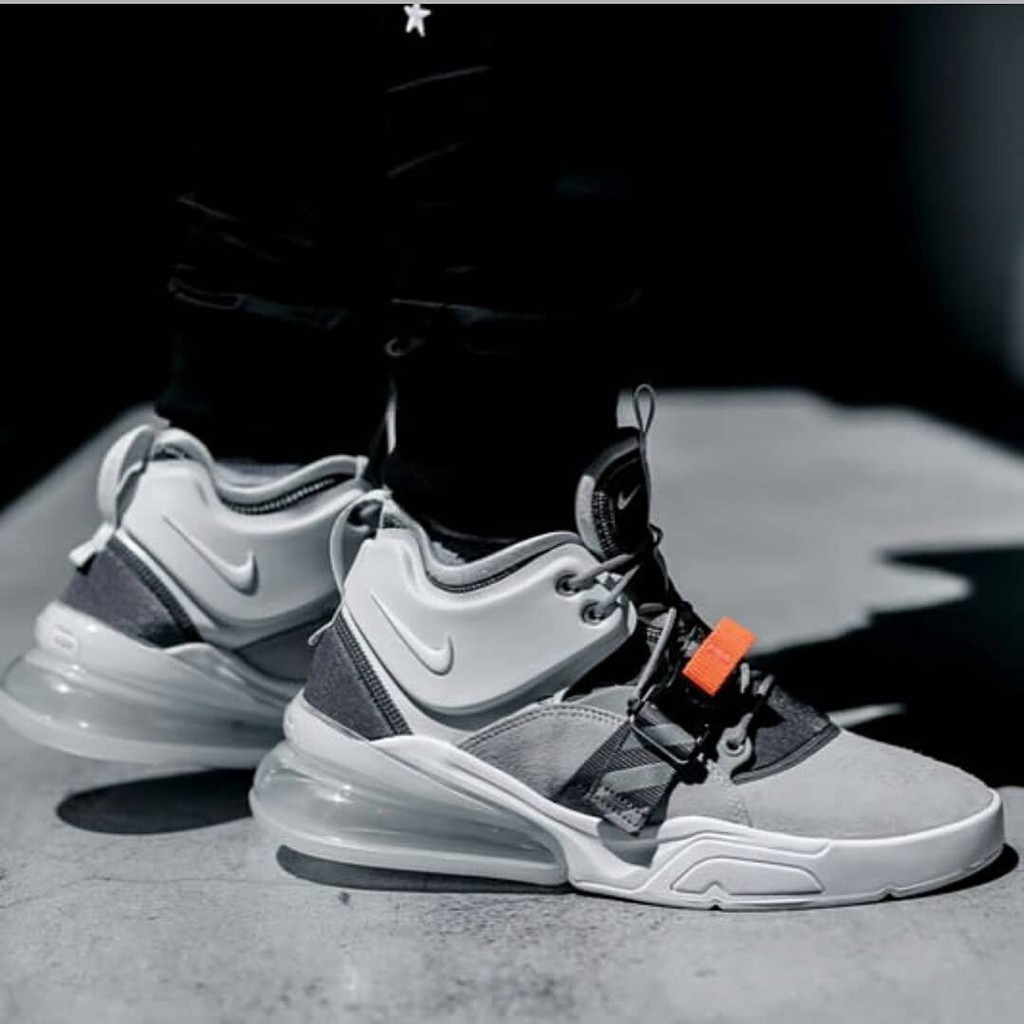 Nike Airforce 270 Wolf Grey Nike Airforce 270 Wolf Grey