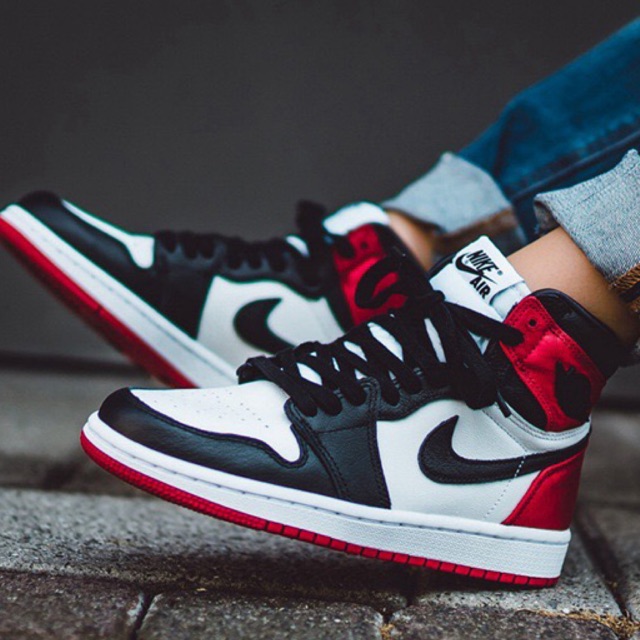 air jordan high tops red and black