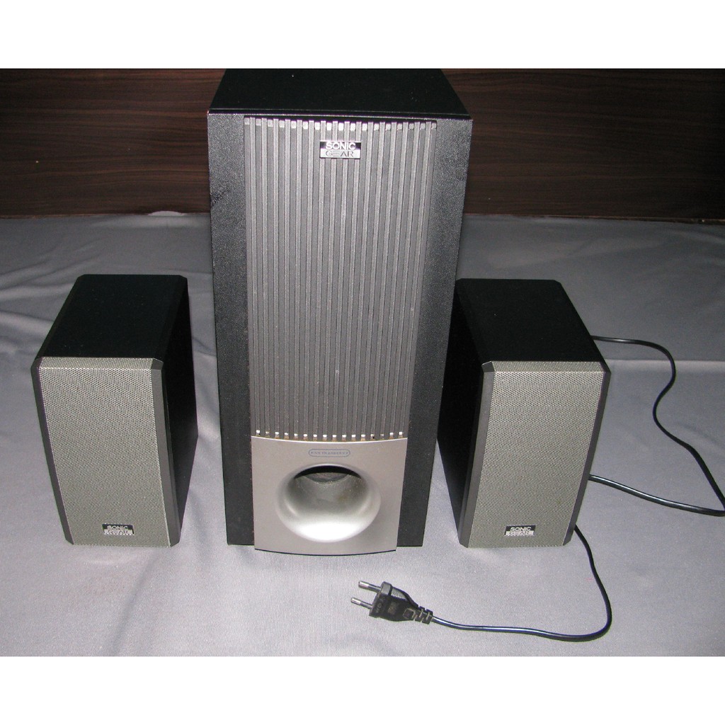 Sonic Gear 2.1 Blue Thunder IIV Speaker and Woofer