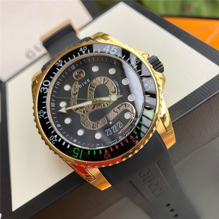 gucci snake dive watch