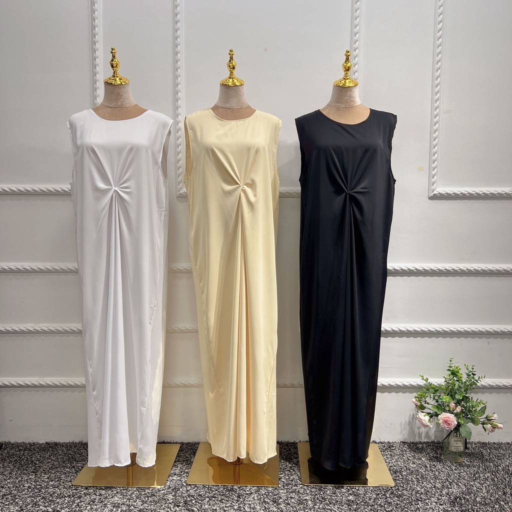 Hot Sale Pleated Muslim Dress Elegant Pure Color Long inside Islamic Abayas Women Modest Wear Clothing EID Robes WY871