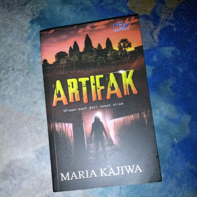 Artifak - Maria Kajiwa