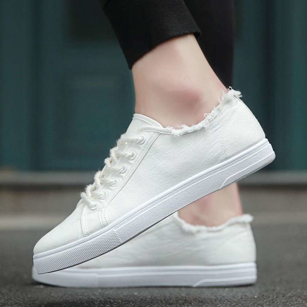 plain white canvas shoes