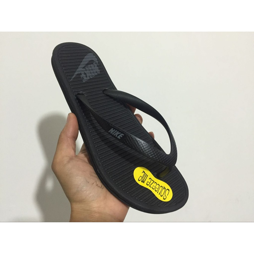 nike squeeze flip flops