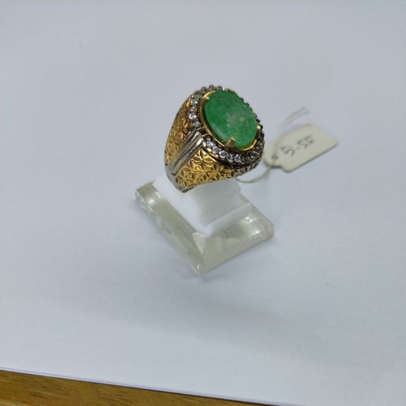 Cincin Batu Zamrud Asli