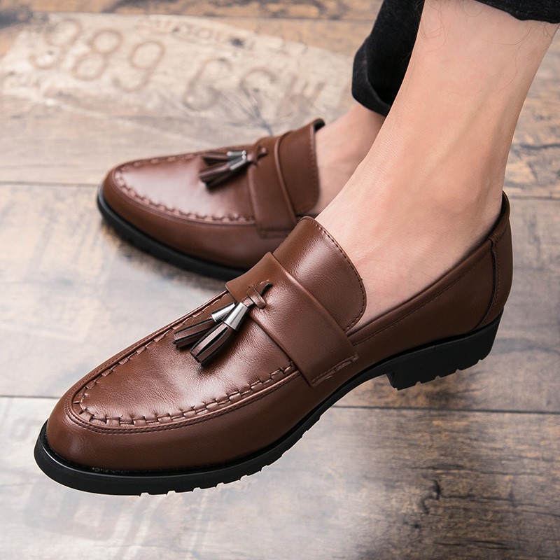 dress shoes with tassels