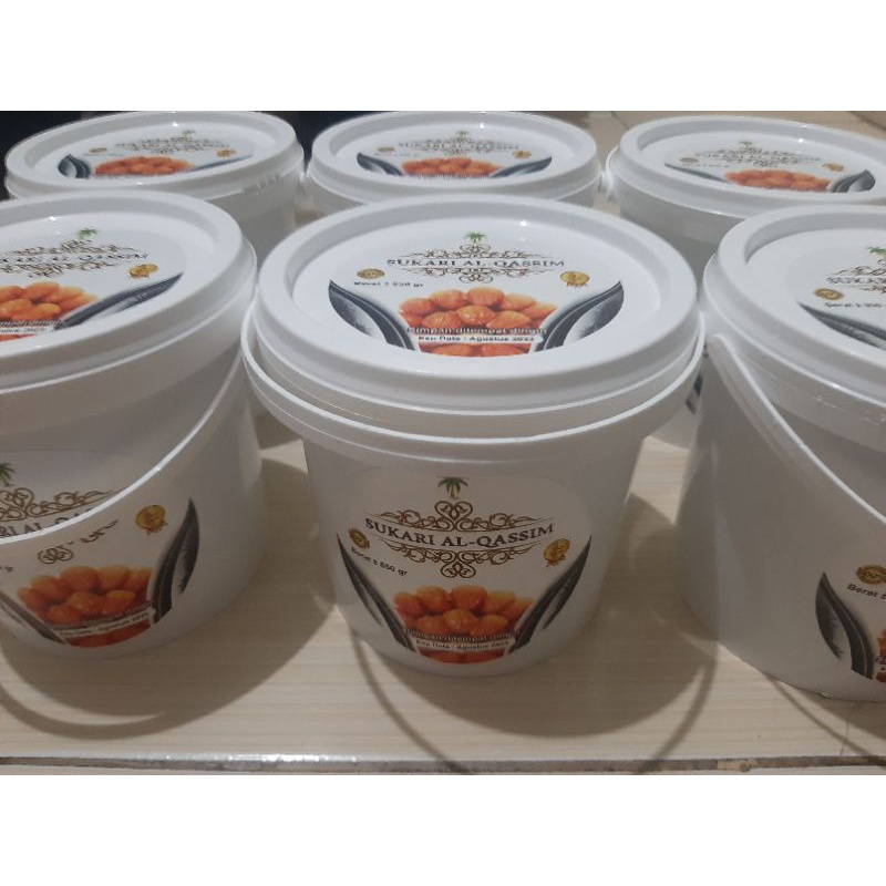 Ember Sukari Dates